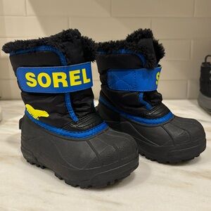 Toddler Sorel Snowboots size US 8